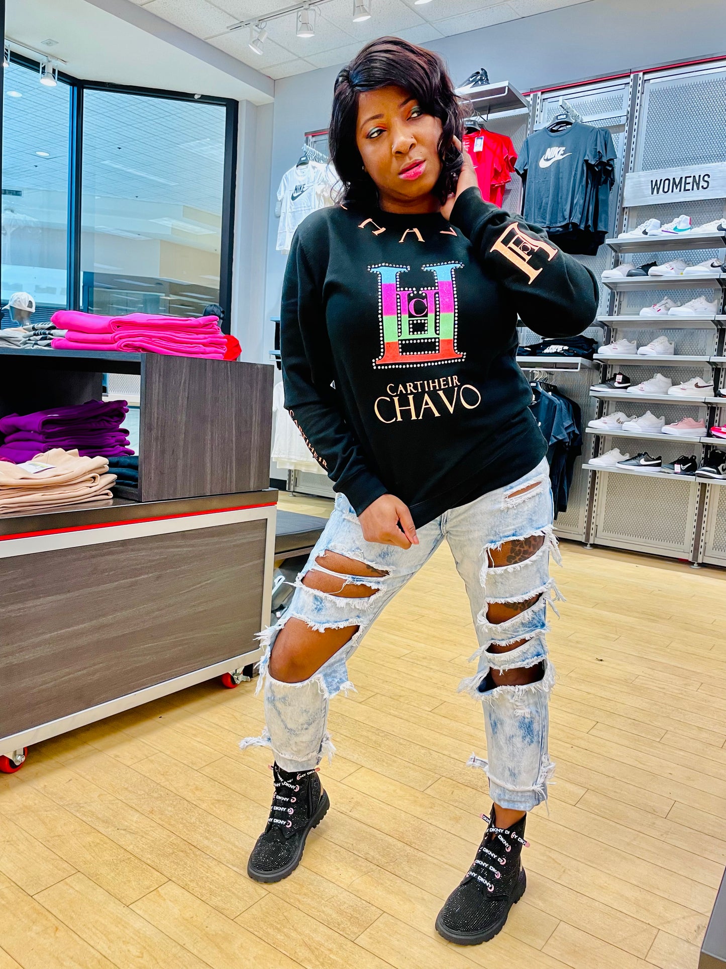 Fashionable Designer Heir Crewneck